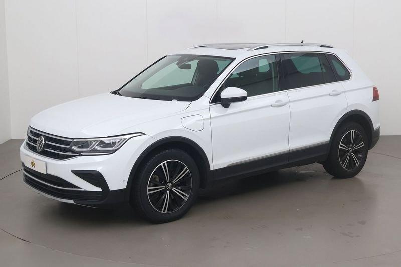 Volkswagen Tiguan EHybrid (PHEV) 1.4 Elegance 245H 150 AT, Auto's, Automaat, Gebruikt, 4 cilinders, Overige bekleding