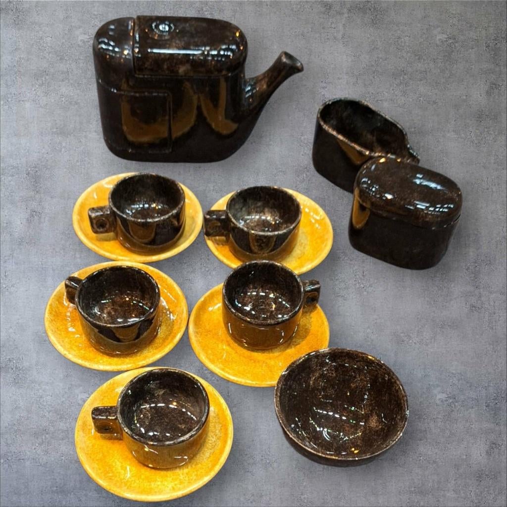 Vintage 70'r jaren design servies, gemerkt met Ibis Cunardo., Enlèvement ou Envoi, Maison et Meubles