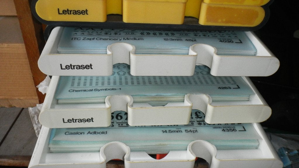 Letraset, Enlèvement, Comme neuf, Crayon ou Feutre