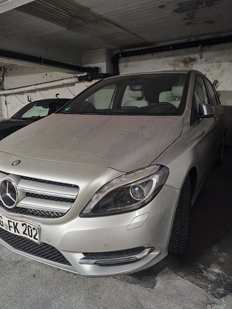 Mercedes 180, Auto's, Mercedes-Benz, Euro 6, Parkeersensor, Particulier, Zilver of Grijs