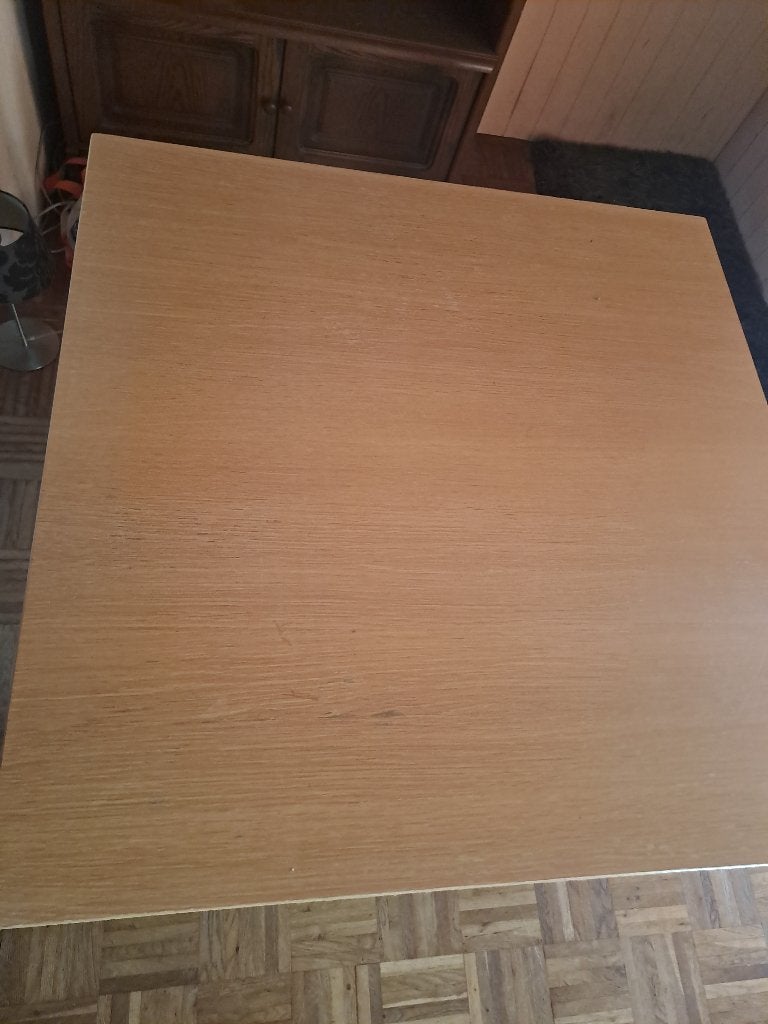 Table à manger en bois clair, Maison & Meubles, Quatre personnes, 50 à 100 cm, Carré, Enlèvement