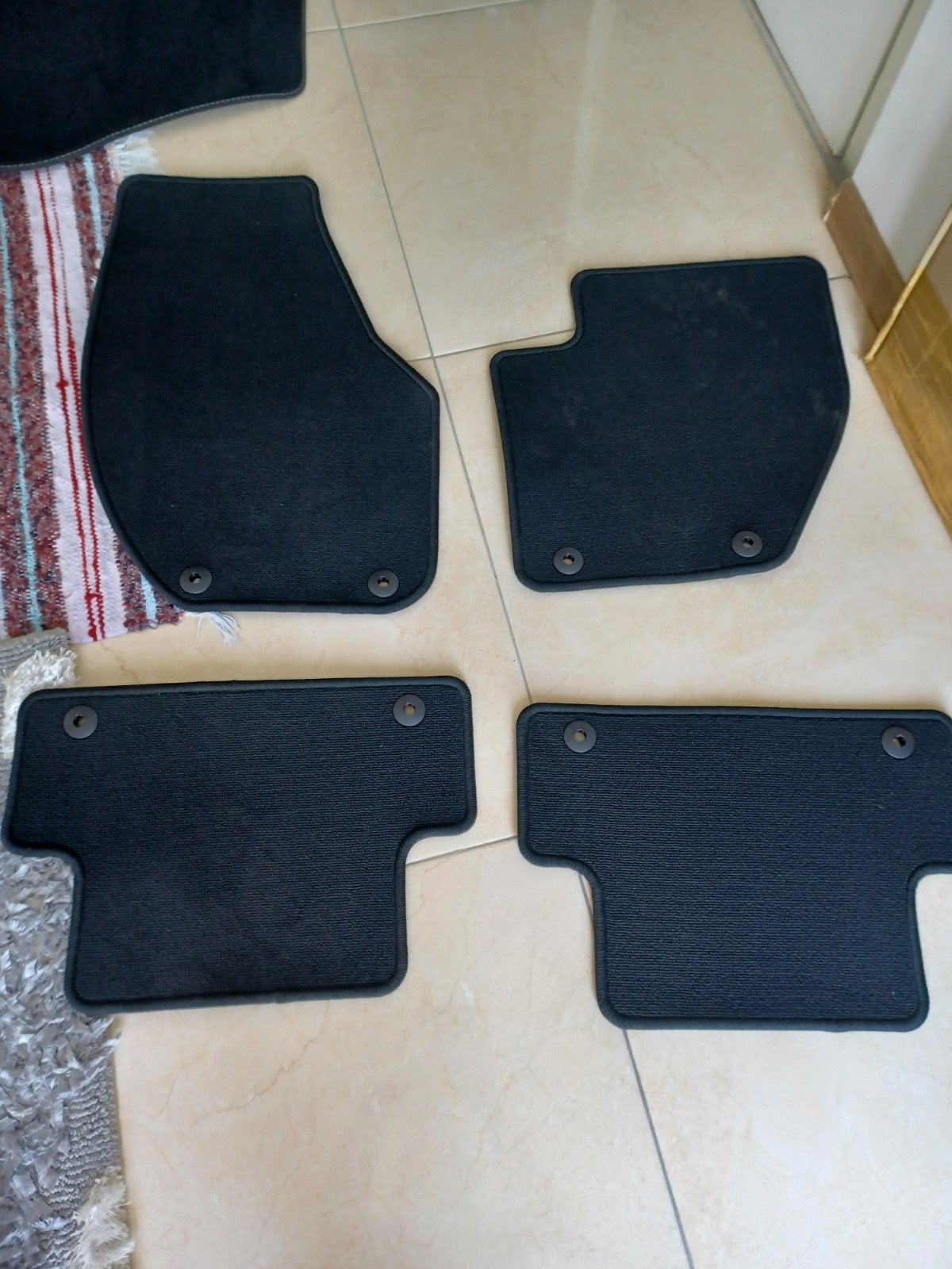 Tapis voiture, Enlèvement ou Envoi