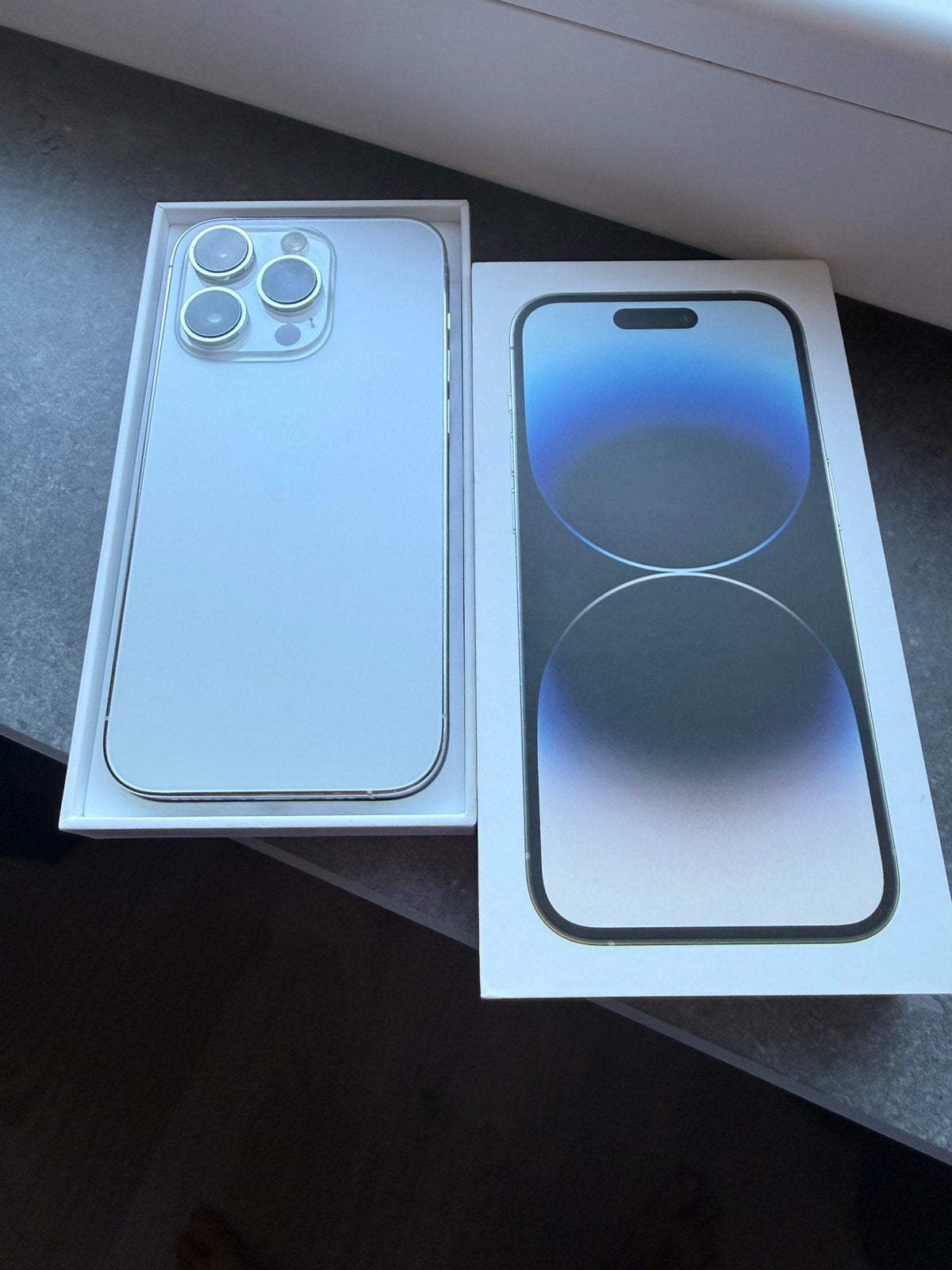 iPhone 14 Pro 128GB - Zo goed als nieuw met accessoires, Télécoms, Téléphonie mobile | Apple iPhone, Enlèvement ou Envoi, Comme neuf