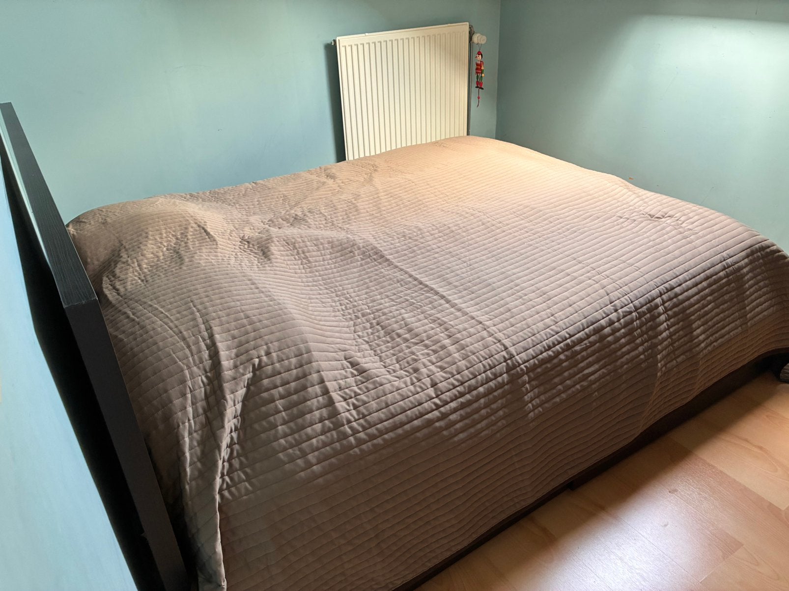 Bed 160x200 cm met verstelbare lattenbodems en 4 schuiven, Ophalen, Verstelbaar, Bruin, Tweepersoons