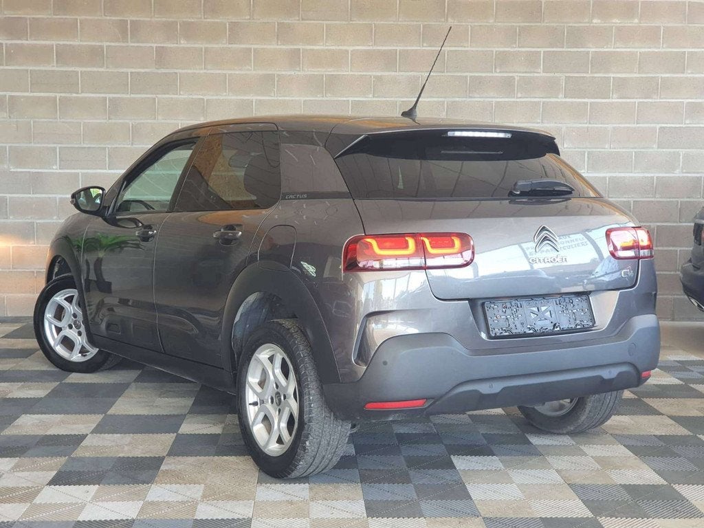Citroën C4 Cactus 1.2 ESSENCE 110CV - FULL CARNET - CAM, Voorwielaandrijving, Stof, Gebruikt, Euro 6