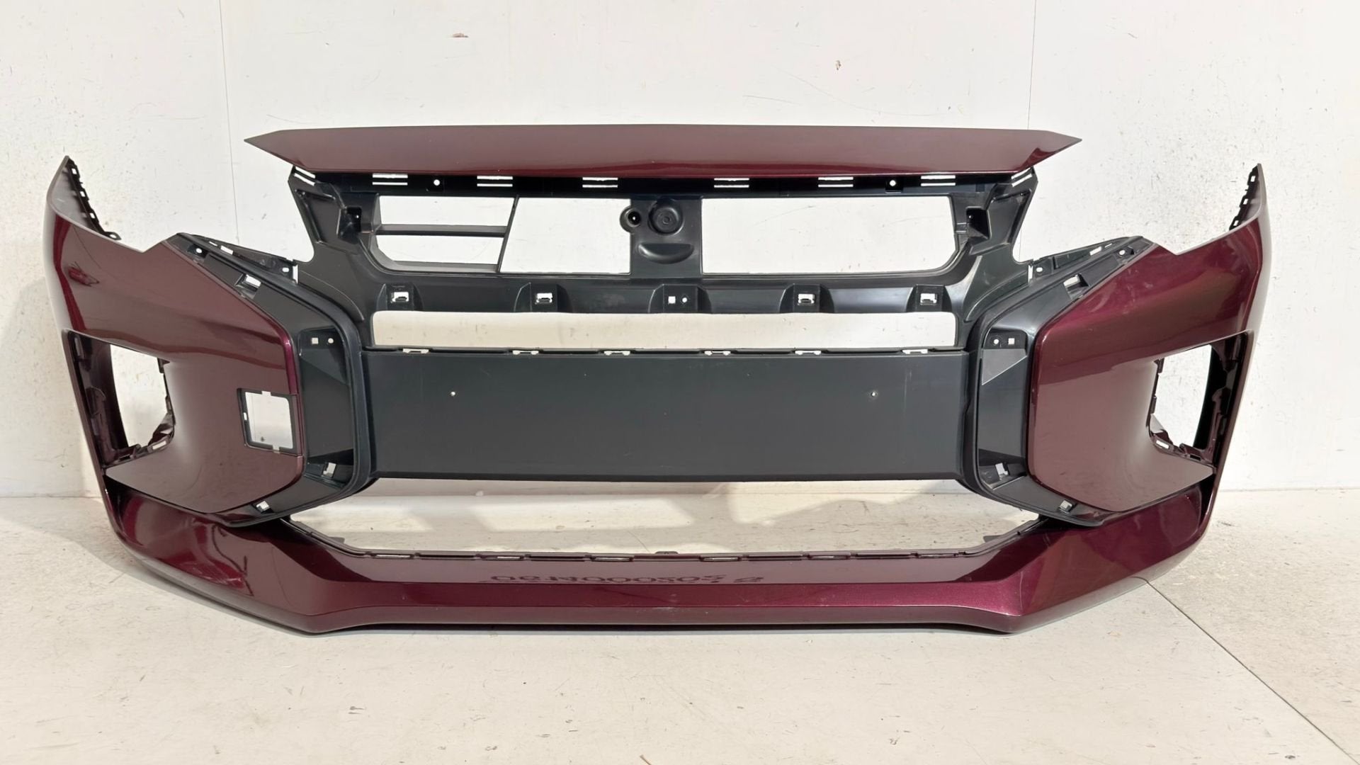Pare-chocs avant Mitsubishi Space Star III 6400J973ZZ, Info@mitsubishi-motors.com, Pare-chocs, Mitsubishi Motors Corporation, Utilisé
