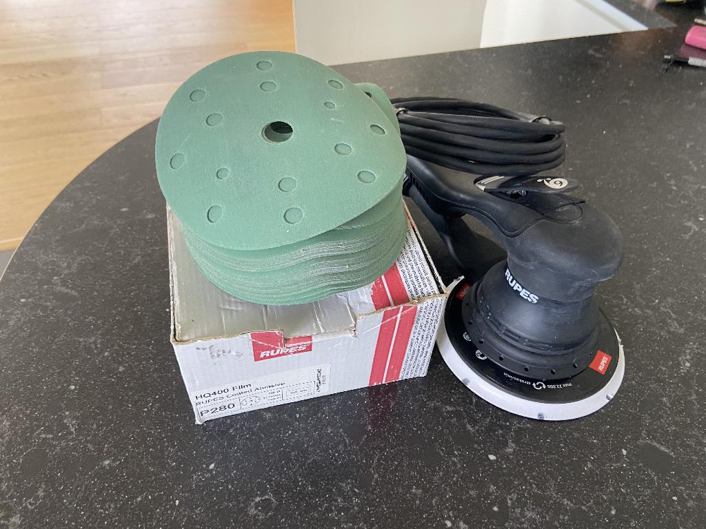 Ponceuse orbitale Rupes Skorpio E + disques abrasifs, Doe-het-zelf en Bouw, Ophalen, Gebruikt, Minder dan 600 watt, Vlakschuurmachine