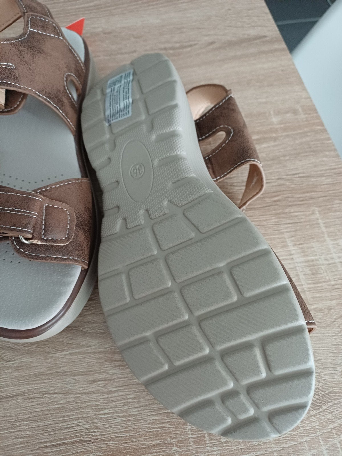 sandalen nieuw maat 36, Vêtements | Femmes, Chaussures, Enlèvement, Neuf, Brun