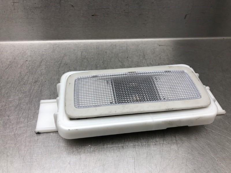 PLAFONNIER ARRIÈRE Mazda CX-3 (DJ / DK) (01-2015/01-2018), Utilisé, Mazda