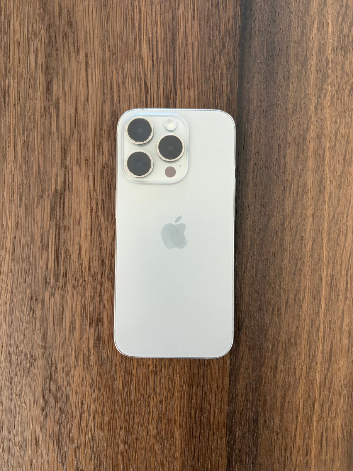 Iphone 15 Pro 256GB Titanium Grey, Télécoms, 256 GB, Gris, Enlèvement ou Envoi, Comme neuf