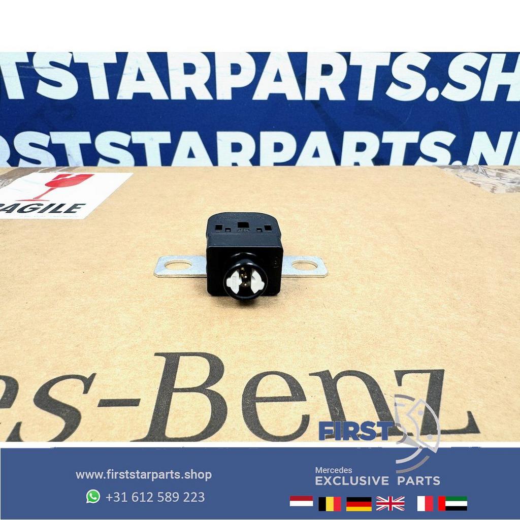 MN000000008776 Pyro Zekering Mercedes W177 W247 W118 H247 X2, Gebruikt, -, Ophalen of Verzenden, -