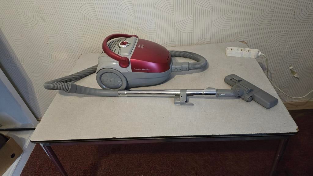 aspirateur primo powered air volution 2000w avec sac en parf