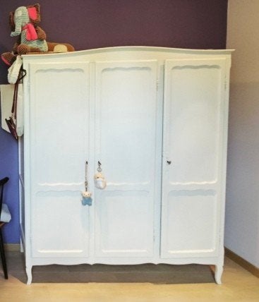 antieke wit gelakte Bretoense kast, driedeur, 25 à 50 cm, 150 à 200 cm, Avec porte(s), 150 à 200 cm