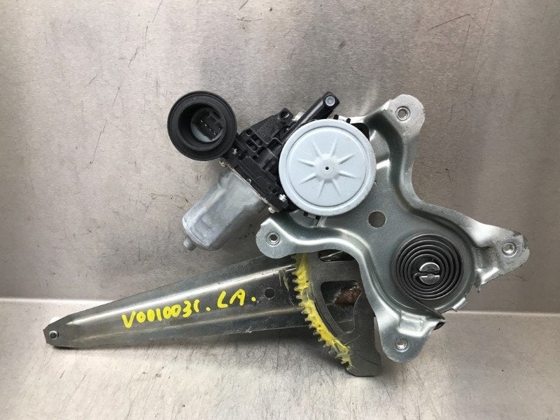 MECANISME VITRE ARRIÈRE GAUCHE RX (L2) (|8572058010|), Utilisé, Lexus