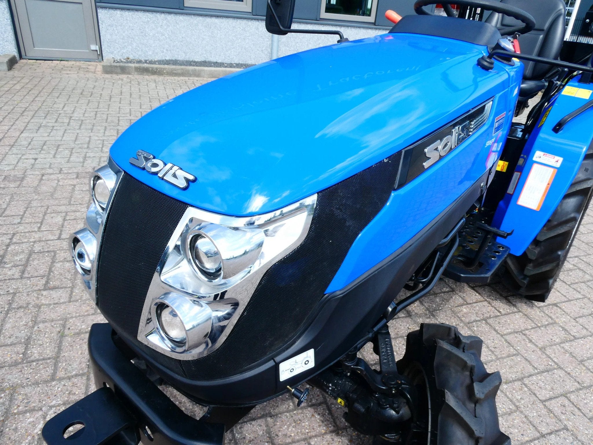 Solis 16 4wd / 0003 Draaiuren / Stage-V, Autres marques, De Maalstroom 3
8255 RN  Swifterbant, Utilisé, VM Service