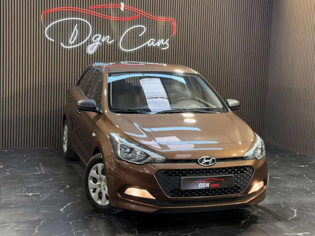 Hyundai i20 i20 1.2i Air (bj 2016), Stof, Euro 6, 4 cilinders, 55 kW