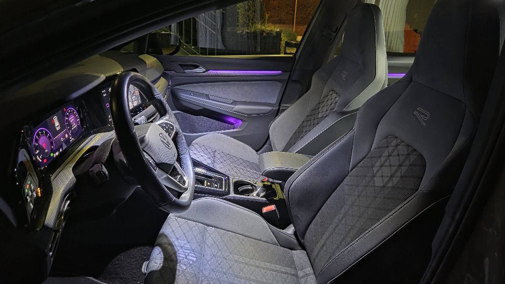 Golf 8 variant, Argent ou Gris, Achat, Phares entièrement LED, 5 portes