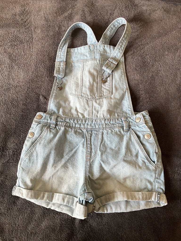 Salopette short en jean 10 ans Kiabi 138-143, Enfants & Bébés, Vêtements enfant | Taille 140, Enlèvement ou Envoi, Utilisé, Fille