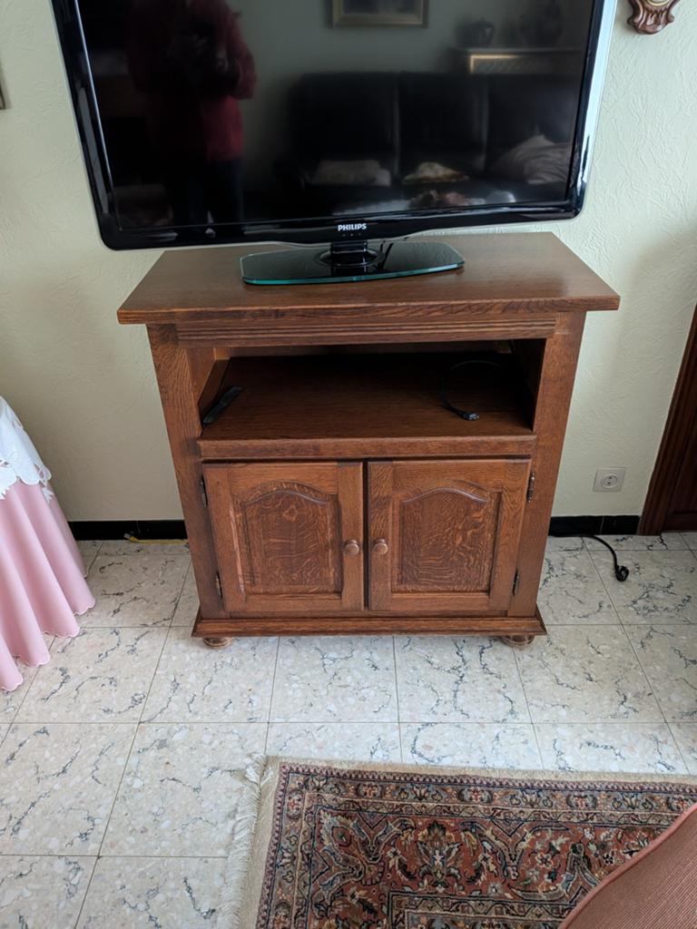 Tv kast met draaiplateau, Huis en Inrichting, Ophalen