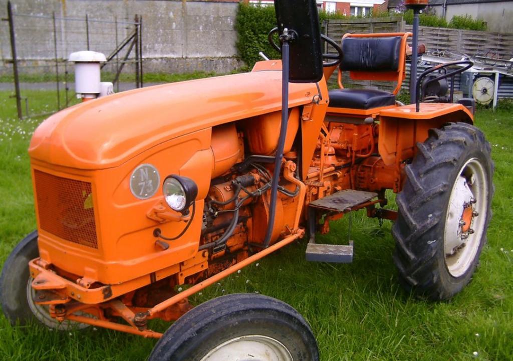 Tracteur renault de 1968, Articles professionnels, Enlèvement ou Envoi, Renault