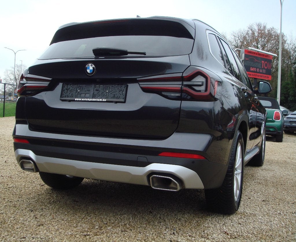BMW X3 2.0 D FACELIFT * LEDER * NAVI * AUTOMAAT * 360, Auto's, BMW, Dealer onderhouden, Achterwielaandrijving, 4 cilinders, Leder