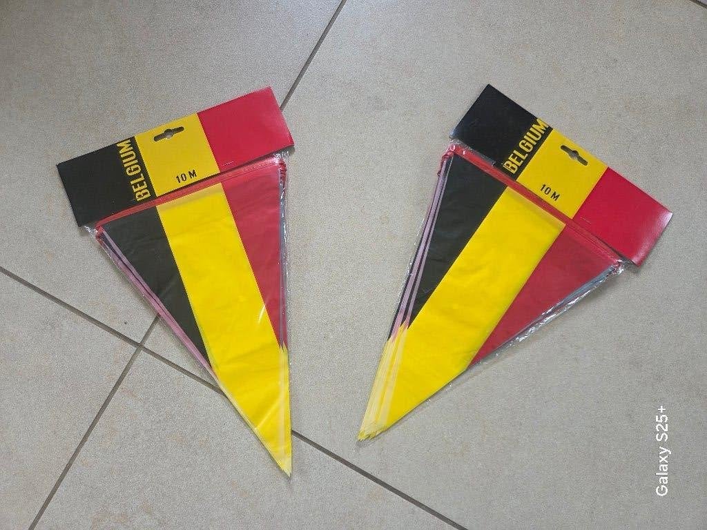 Lot de 2 banderoles de 10M de drapeaux belges, Enlèvement, Neuf, Décoration