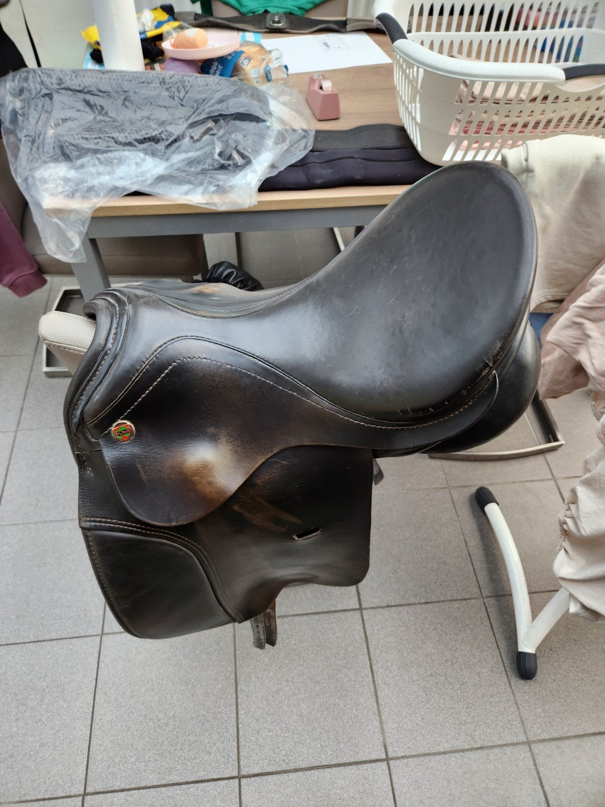 Dressuurzadel KN 16 inch, Dieren en Toebehoren, Ophalen of Verzenden