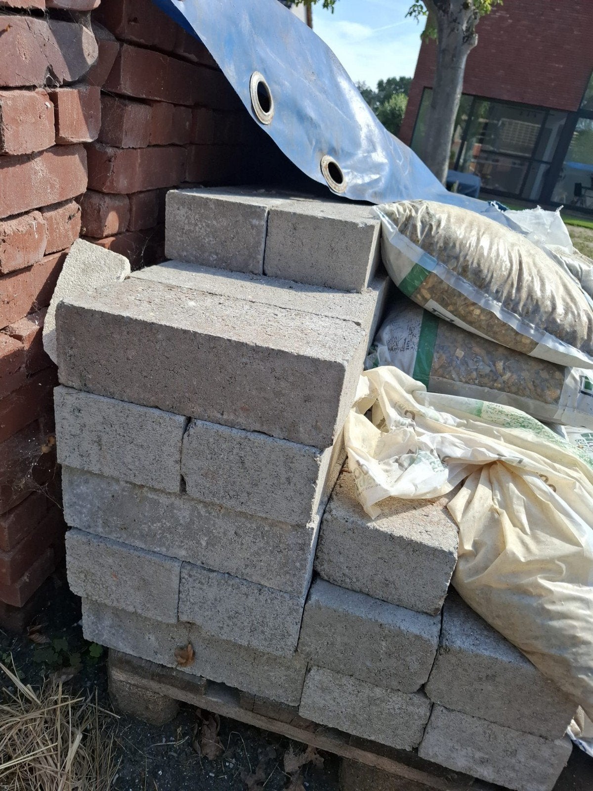 betonblokken 28,5x14x9, Doe-het-zelf en Bouw, Metselstenen, Ophalen