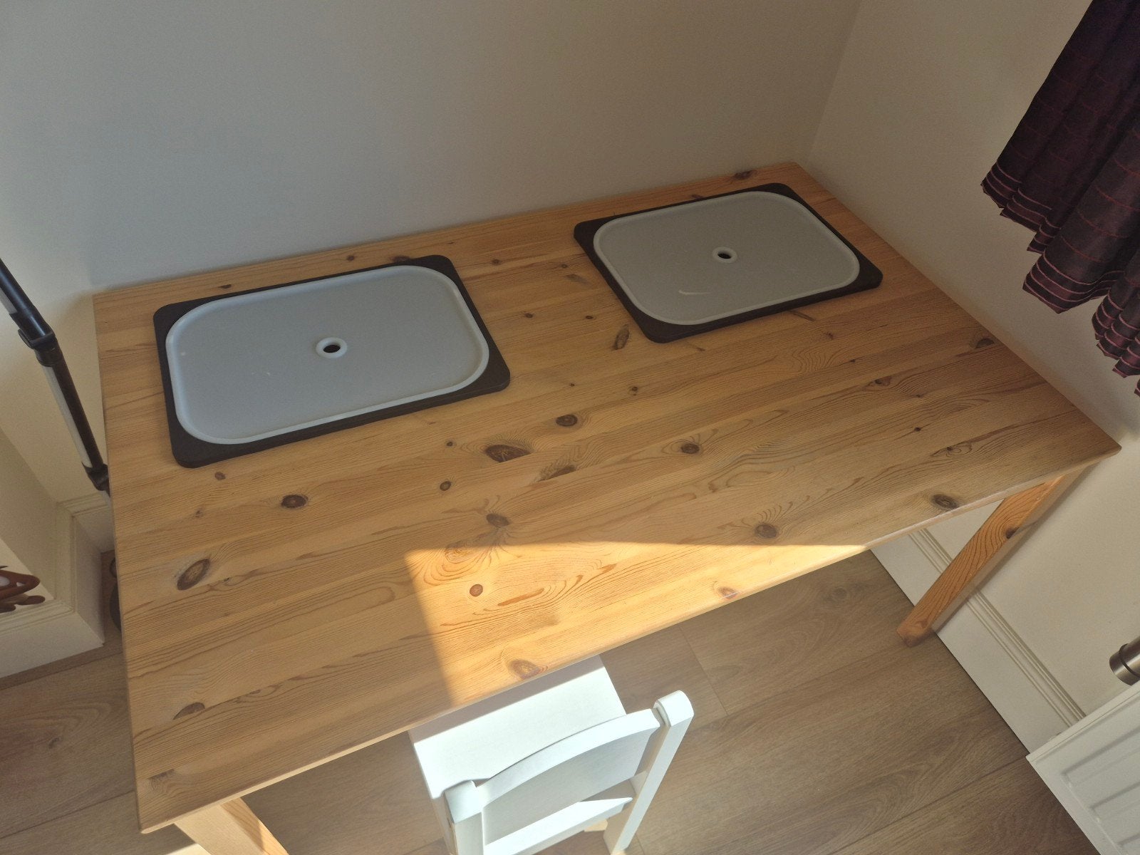 Speeltafel met stoeltje, Ophalen