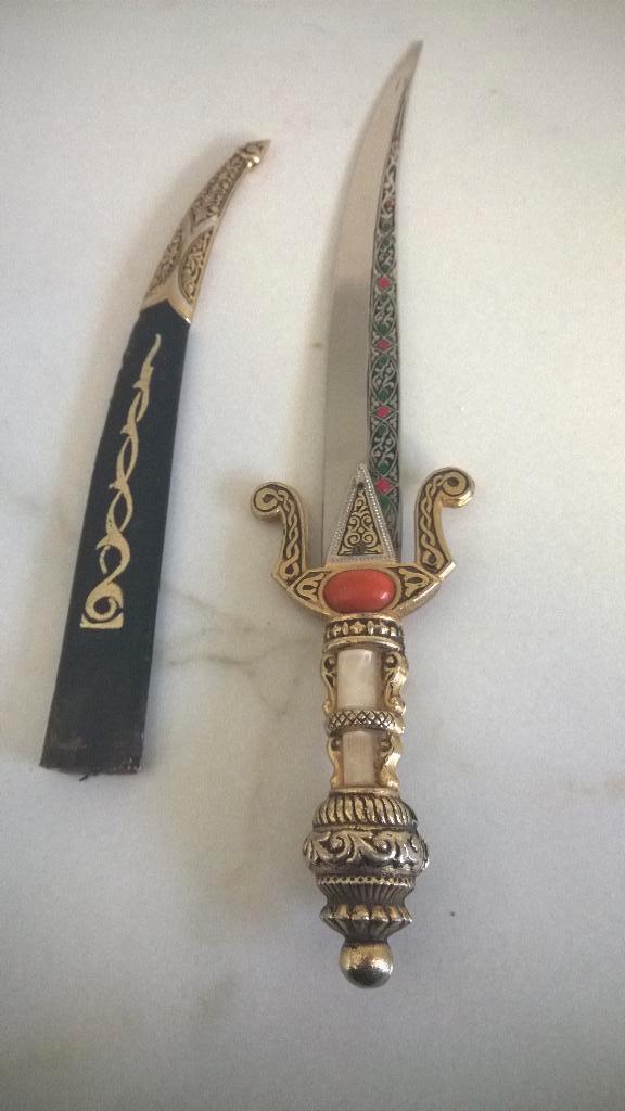 Briefopener in zwaardvorm, Enlèvement ou Envoi