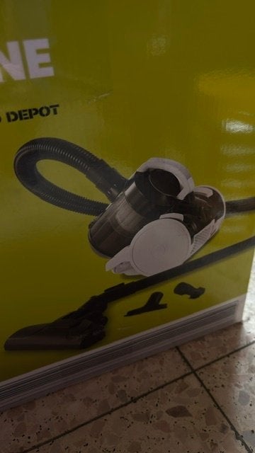 Aspirateur neuf, Electroménager, Aspirateurs, Neuf, Aspirateur traîneau, Autres marques, Moins de 1 200 watts, Convient aux sols durs