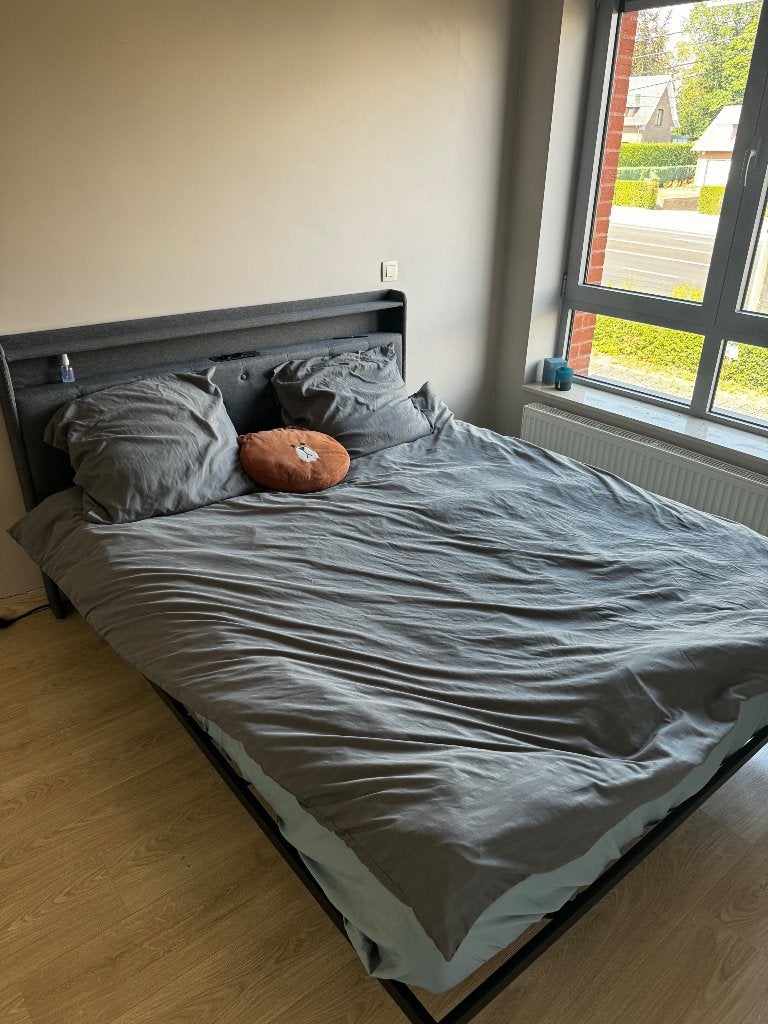 Bedframe van 160 x 200 cm met boxspring, Ophalen, Tweepersoons, Zo goed als nieuw, 200 cm
