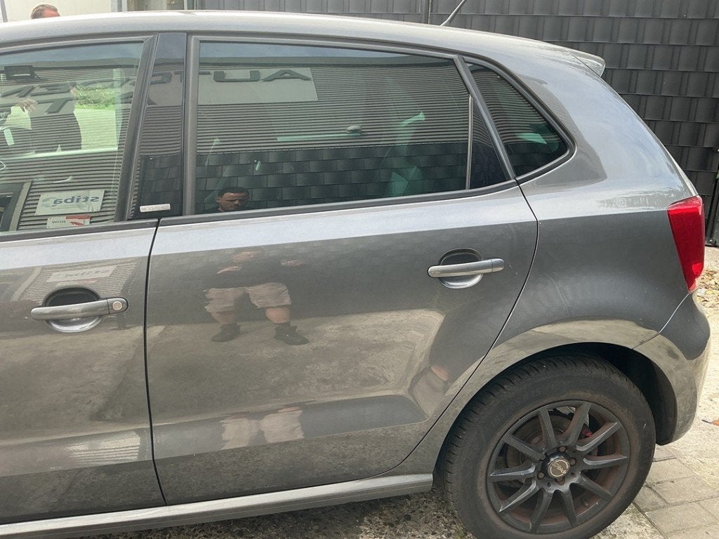 PORTIER LINKS ACHTER Volkswagen Polo V (6R) (|6R4833055J|), Gebruikt, Volkswagen AG, Kundenbetreuung@volkswagen.de, Achter