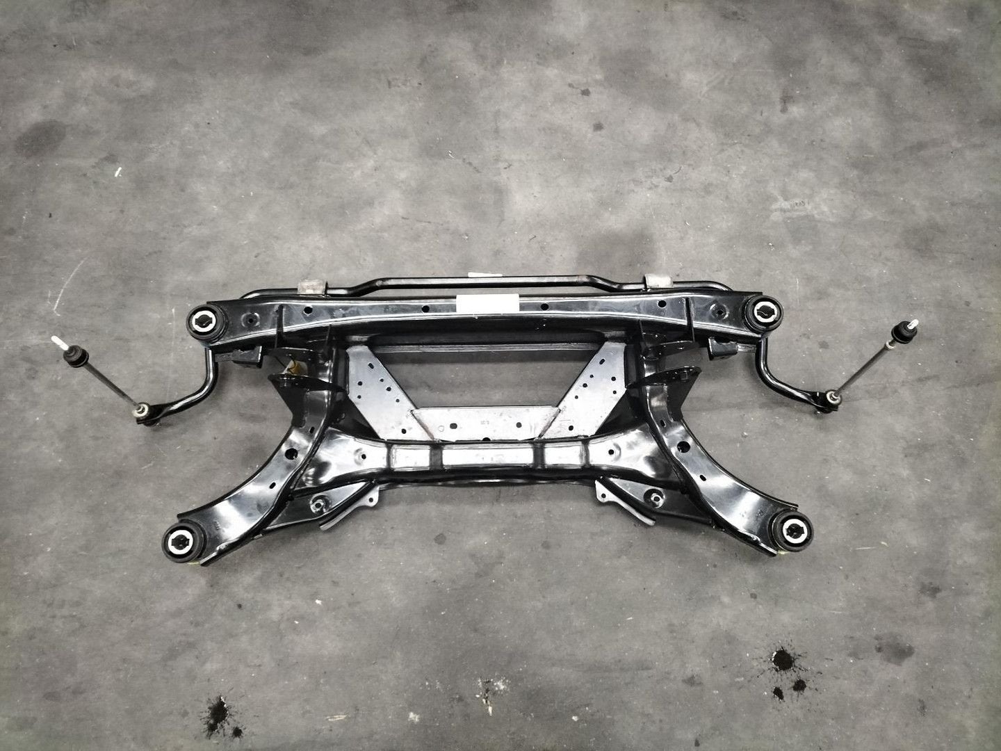 FORD FOCUS ACTIVE ACTIVE MHEV  SUBFRAME ACHTER 2023, Autos : Pièces & Accessoires, Suspension & Châssis, Utilisé, ARN reconnu
