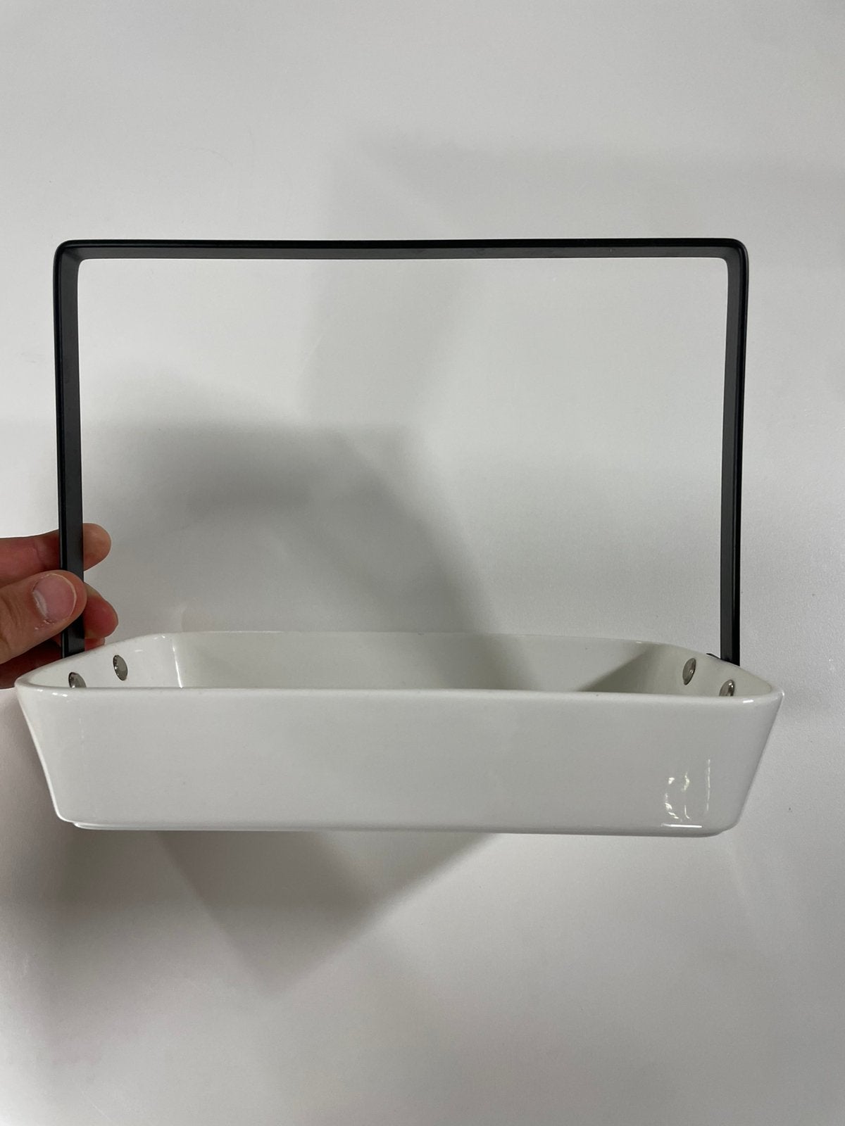 Moderne Keramieken Serveermand met Metalen Handvat (set v 4), Maison & Meubles, Cuisine | Vaisselle, Poterie, Comme neuf, Enlèvement