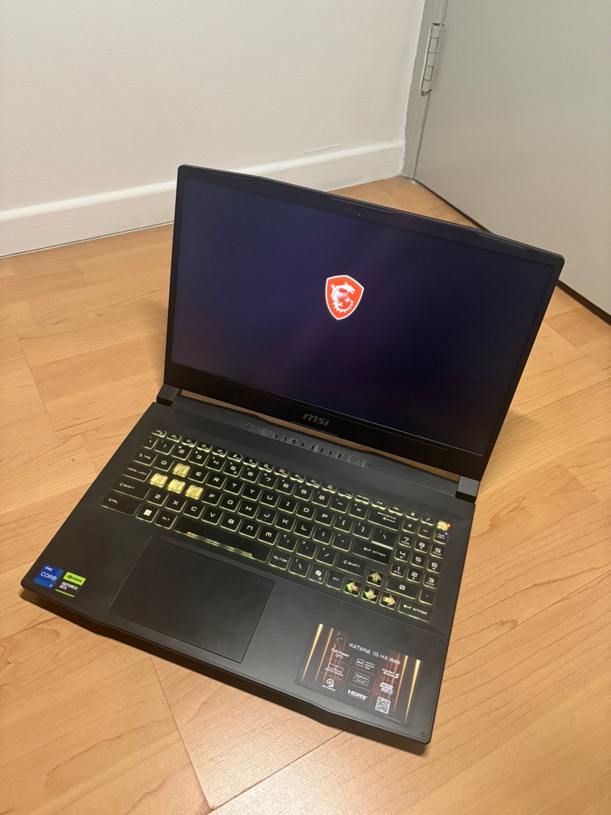 MSI Katana 15 HX B14W, Ophalen, Zo goed als nieuw, SSD