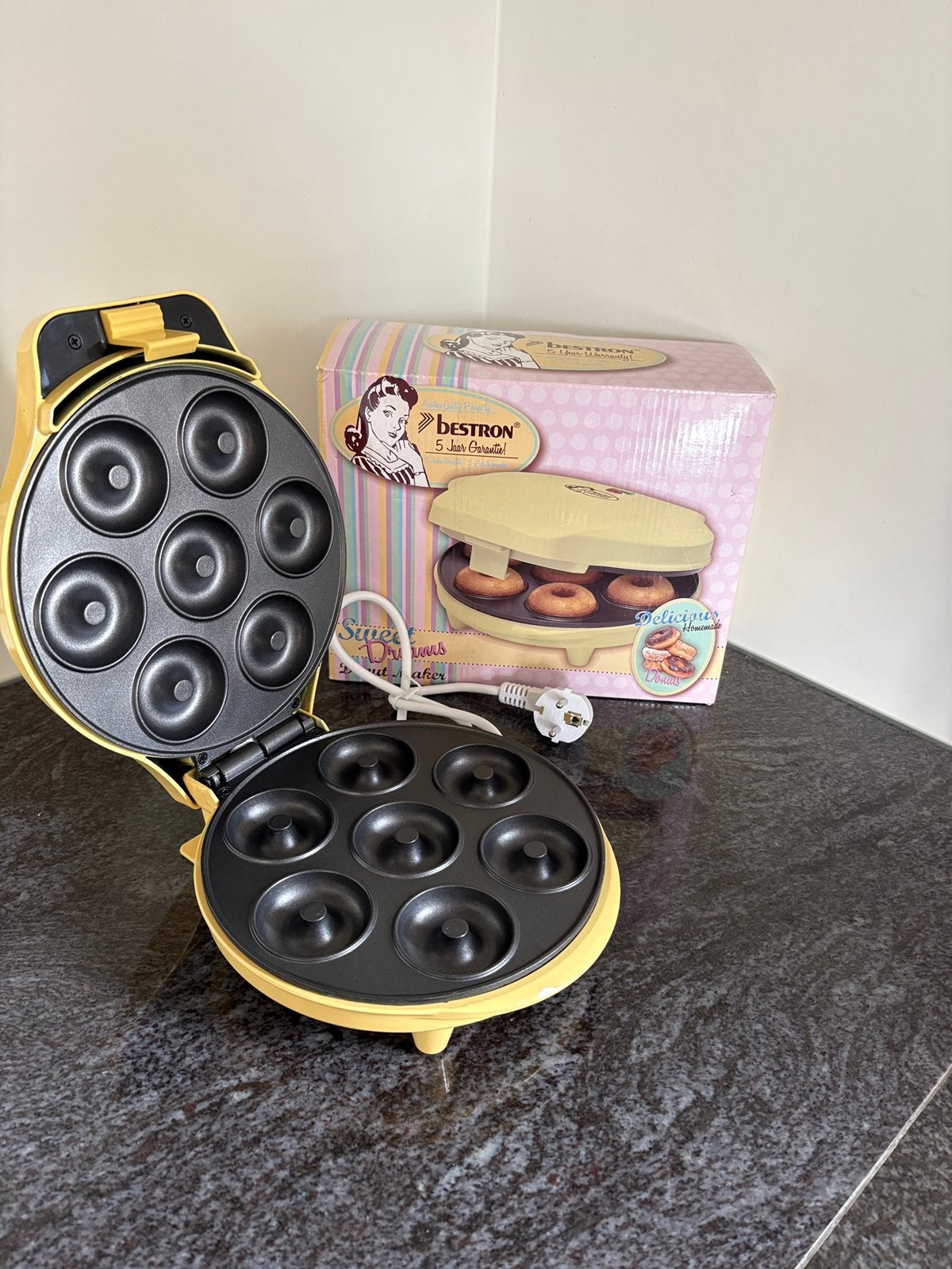 Donut machind, Hobby en Vrije tijd, Ophalen of Verzenden, Zo goed als nieuw