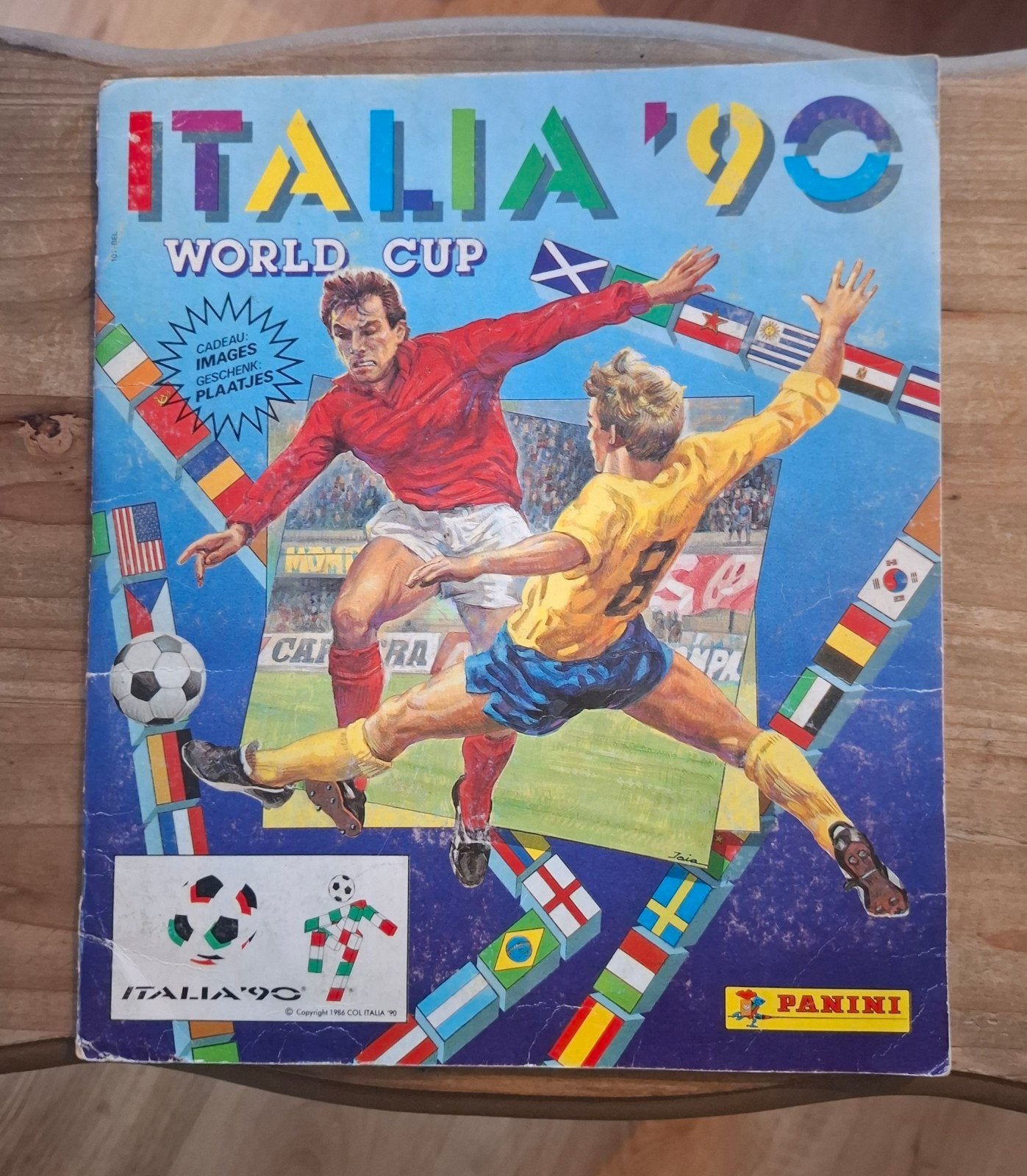 panini album complet komplett italia 90 wm 1990 football, Hobby & Loisirs créatifs, Autocollants & Images, Enlèvement ou Envoi