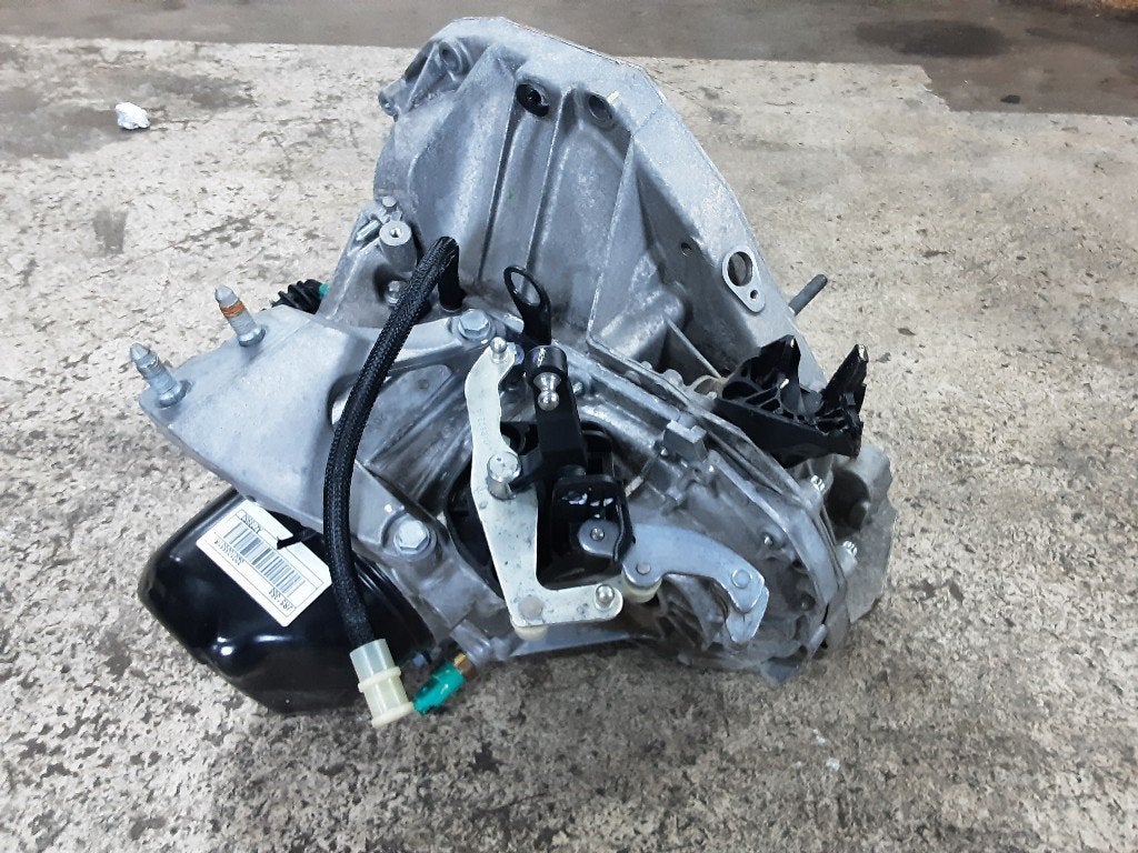 VERSNELLINGSBAK SCHAKEL Dacia Sandero II (JR5368), Dacia, Gebruikt, Mevr. I. Hauben, Rue de l'Espoir 34 34
4030  GRIVEGNÉE, BE