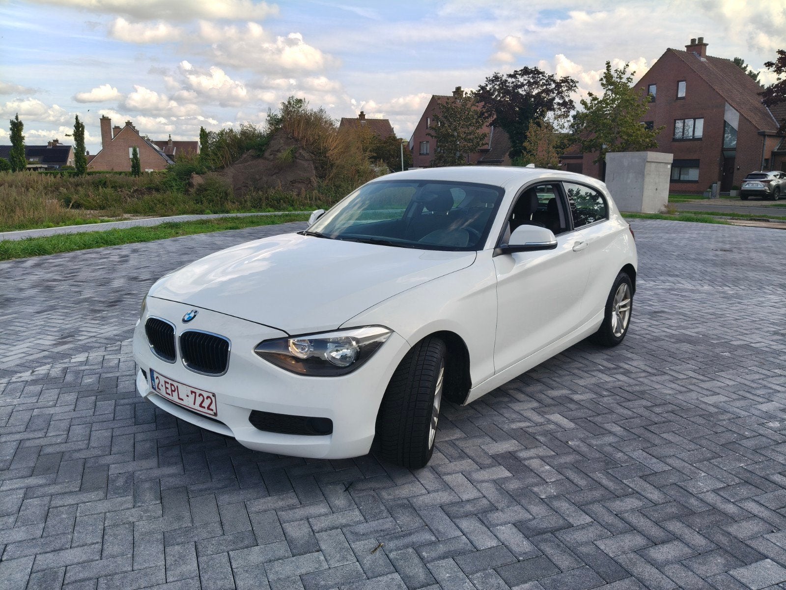 BMW 116i essence 10/2013 Homologuée pour 2 ans., Particulier, Achat