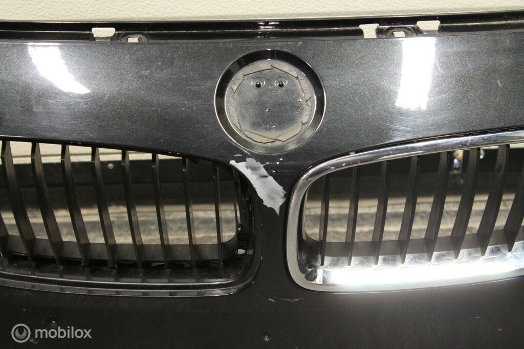 Pare-chocs gris BMW 3 serie F30 F31 F34 (2011-2019), Utilisé, Avant, Enlèvement ou Envoi, Pare-chocs
