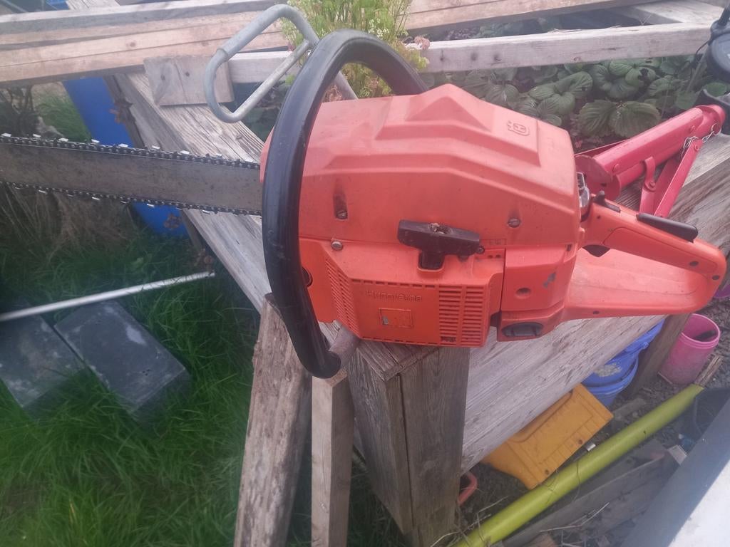 Tronçonneuse husqvarna, Enlèvement, Tronçonneuse