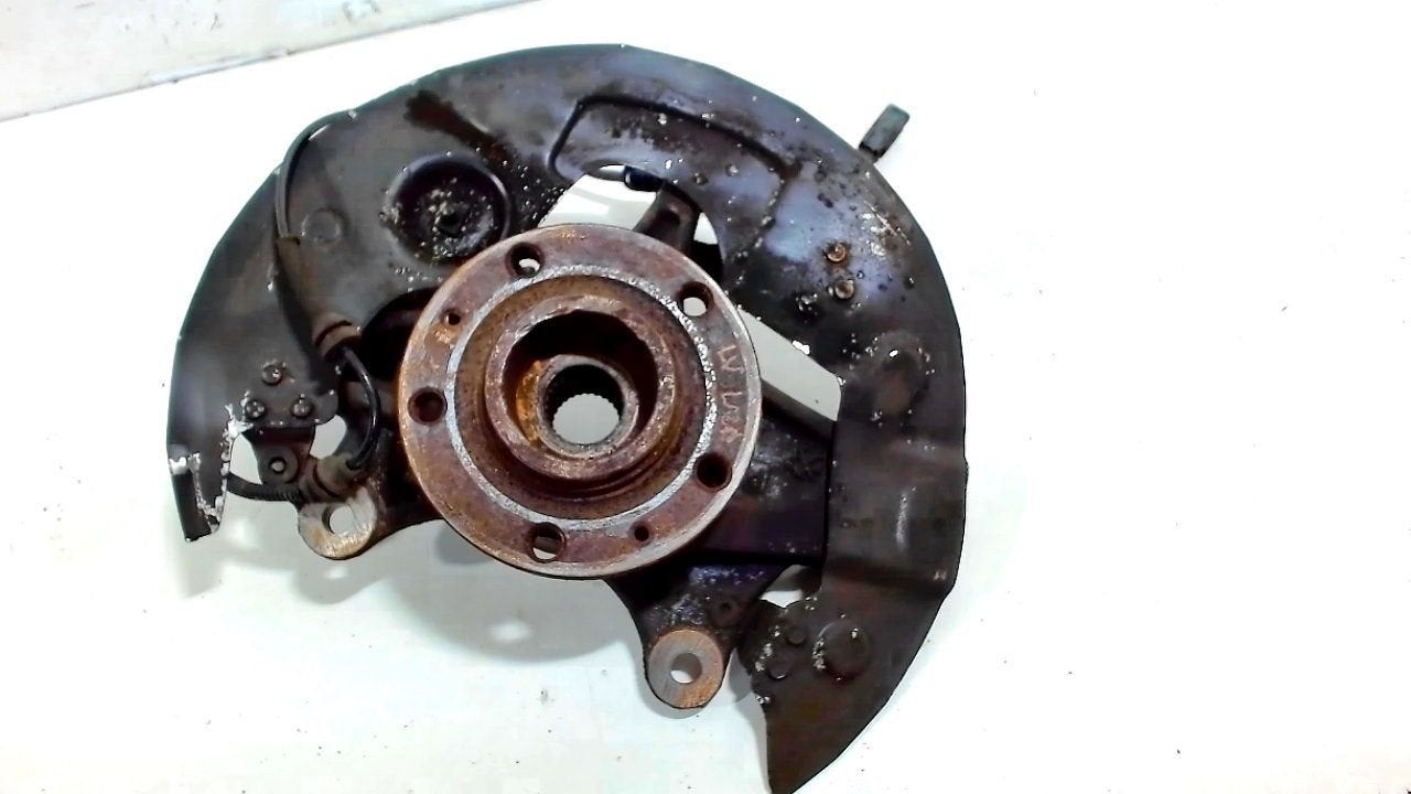 Wielnaaf links voor Peugeot 308, Onderdelen@venauto.nl, Van der Ven Autorecycling B.V., Ettenseweg 76, 4706 PB Roosendaal, The Netherlands