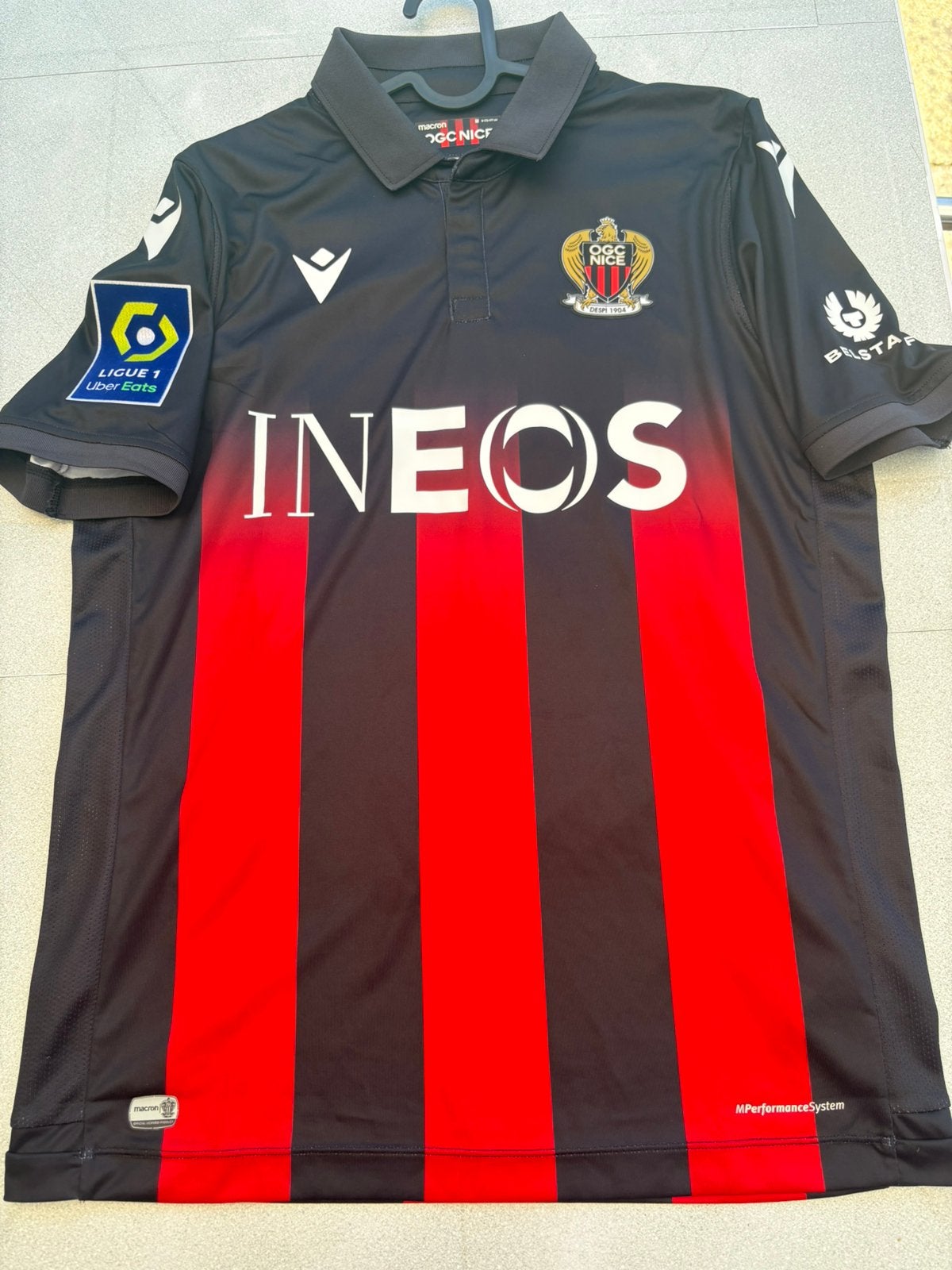 Verschillende voetbalshirts, Sport en Fitness, Voetbal, Verzenden, Zo goed als nieuw, Shirt
