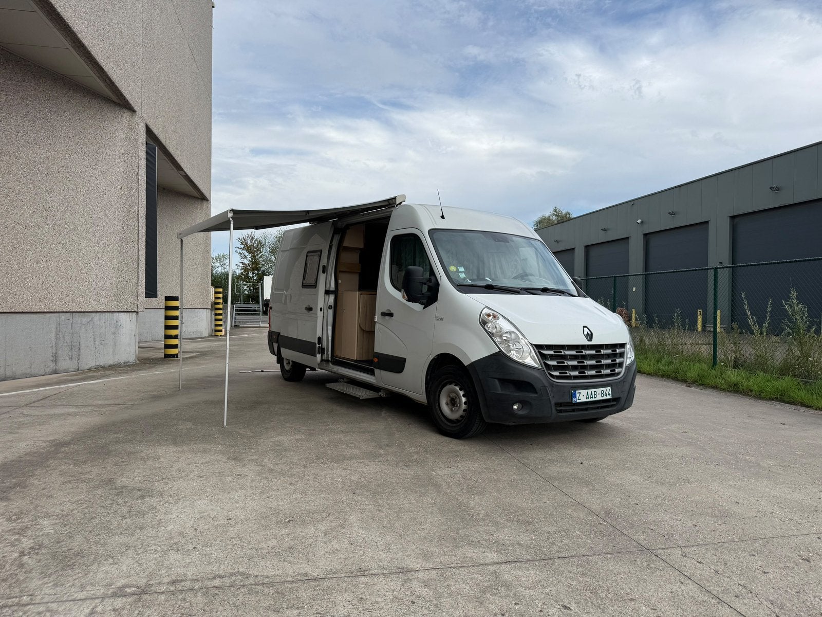 Renault master kampeer wagen in zeer goede staat + keuring, Autos, Achat, Entreprise, 2 places, Boîte manuelle