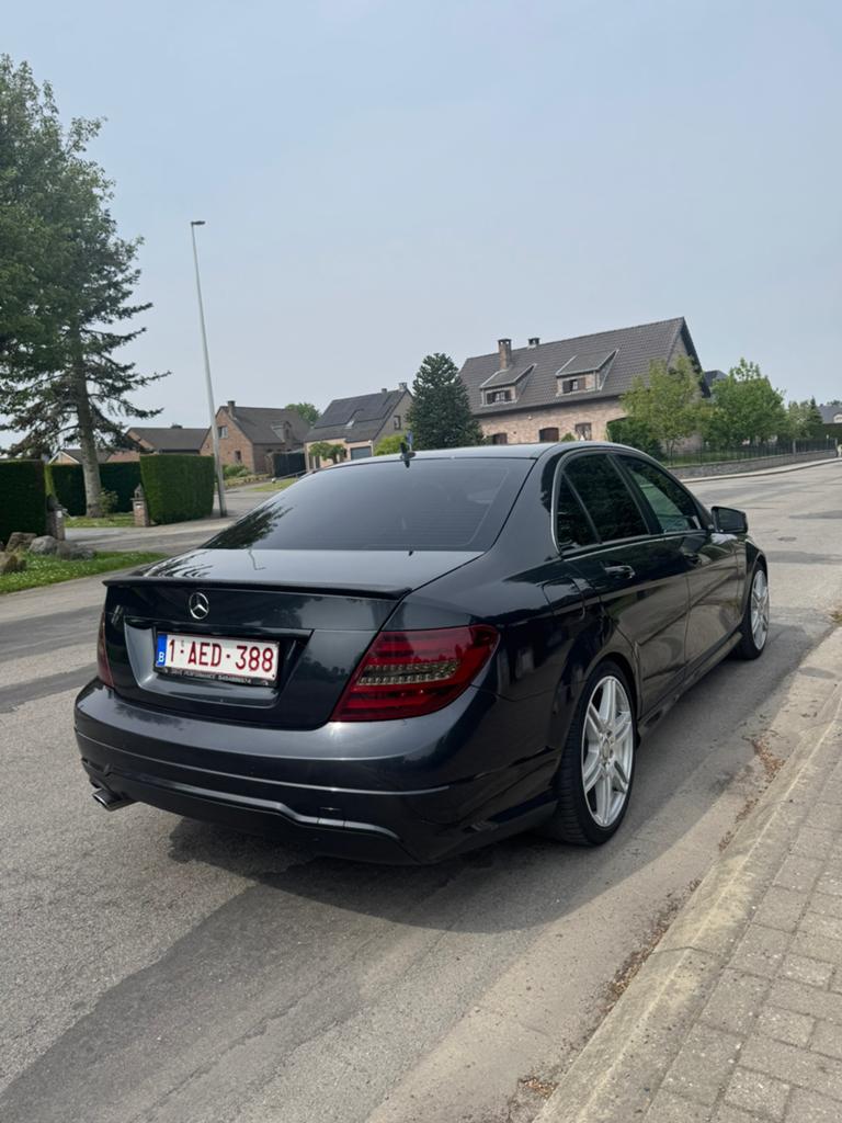 Mercedes class c 180d prêt à immatriculer, Autos, Entreprise, Achat