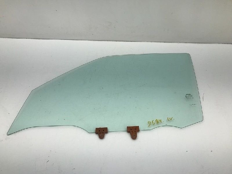 PORTIERRUIT LINKS VOOR Nissan Juke (F15) (01-2010/12-2019), Gebruikt, Nissan