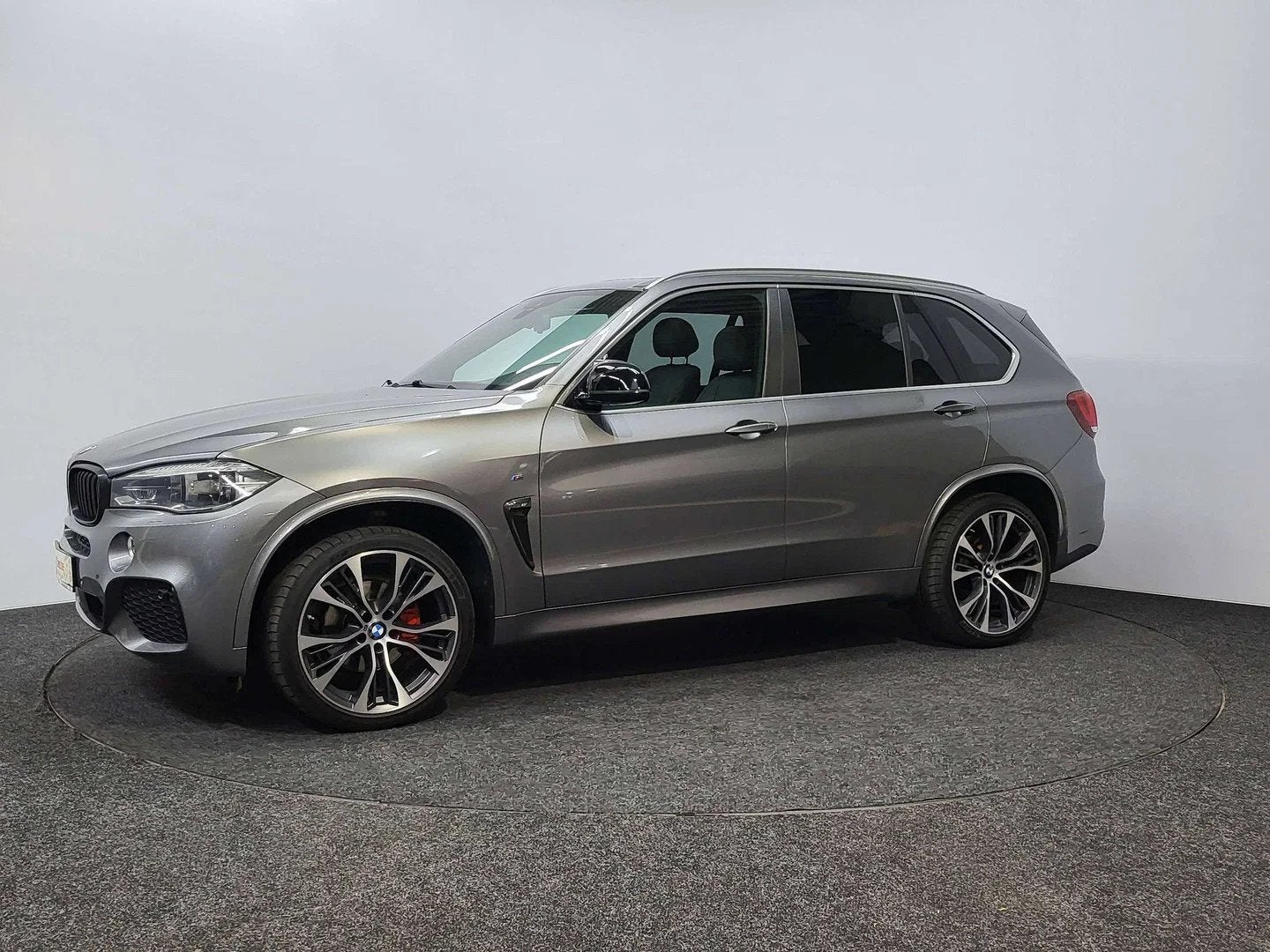 BMW X5 xDrive30d | 2016 | M-Pack | 183.738 km | Full | HUD |, Autos, Cuir, Argent ou Gris, Entreprise, Noir