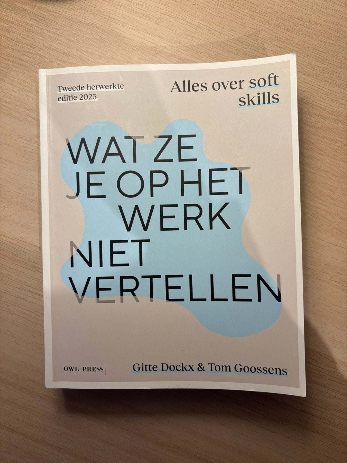Wat ze je niet op het werk vertellen, Livres, Enlèvement ou Envoi, Comme neuf