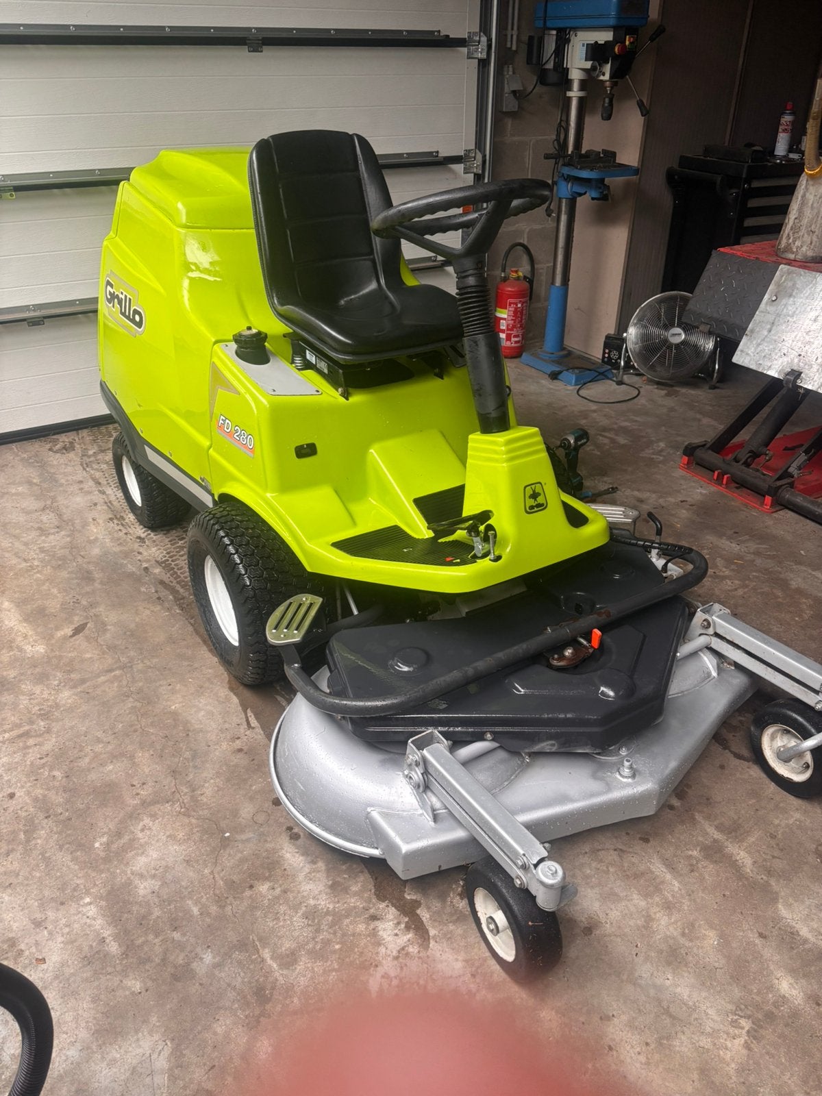 Zitmaaier Grillo fd 280, Tuin en Terras, Ophalen, Gebruikt, Elektrische starter, 90 tot 120 cm